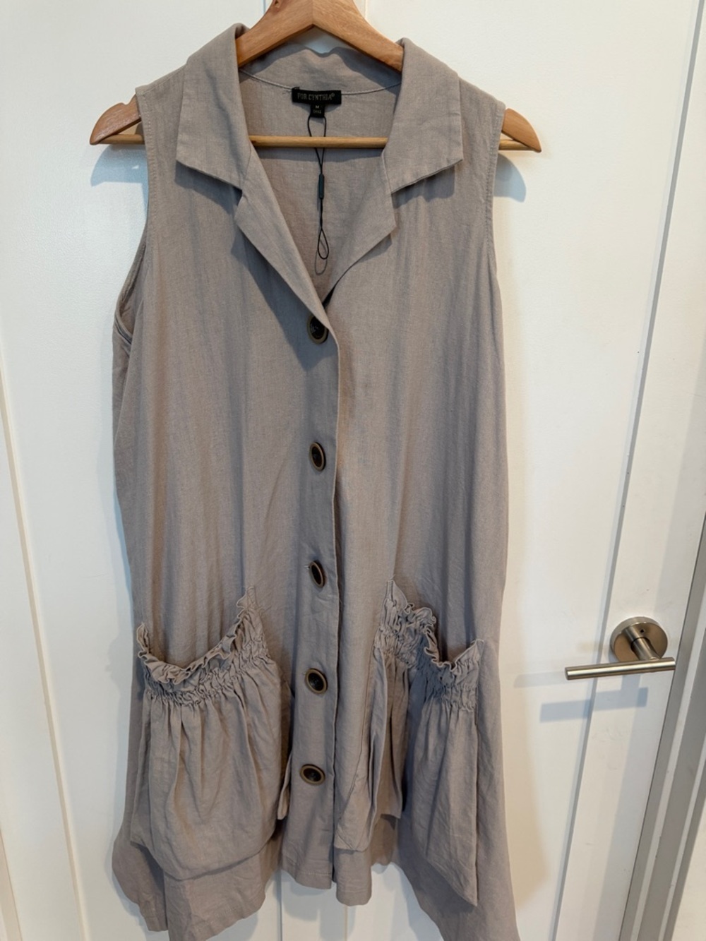 For Cynthia Sleeveless Asymmetrical Button-Front Dress in Light Gray - Picture 2 of 7